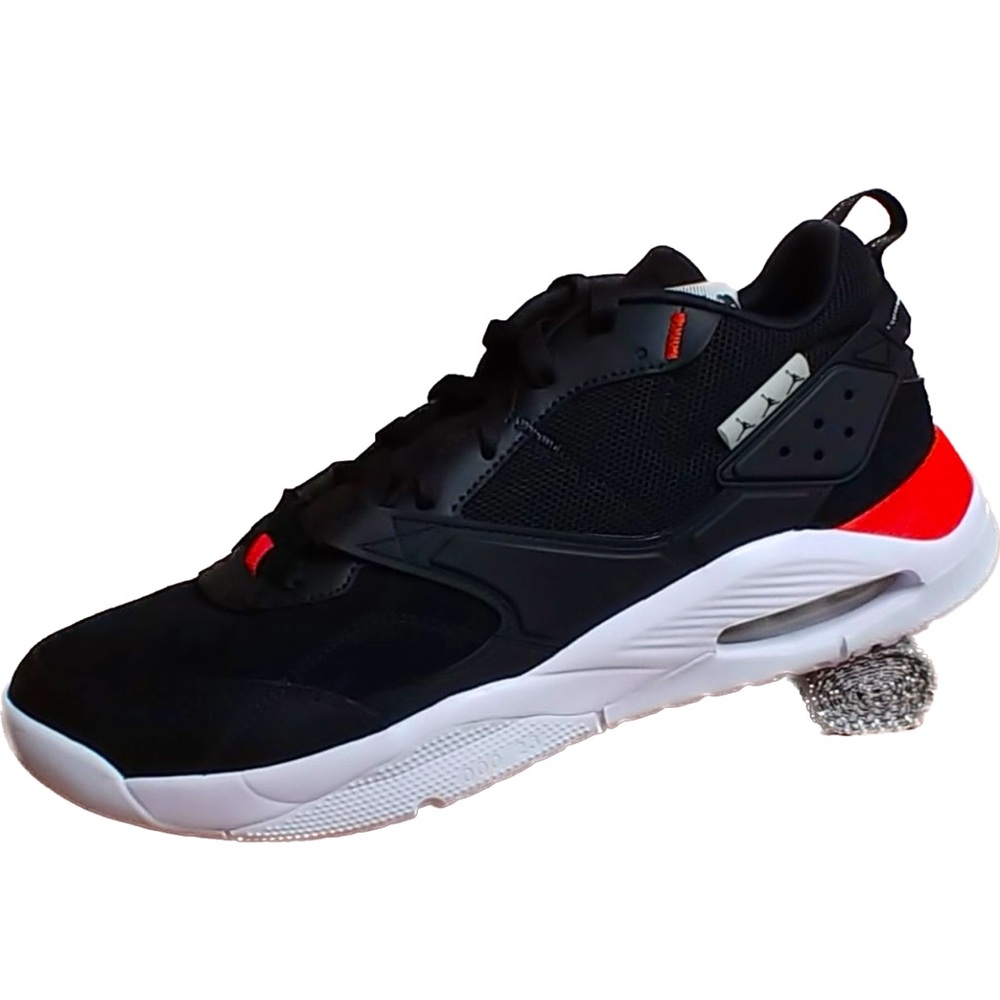 NEW (Still in box) MEN'S JORDAN AIR NFH SNEAKERS Size 12